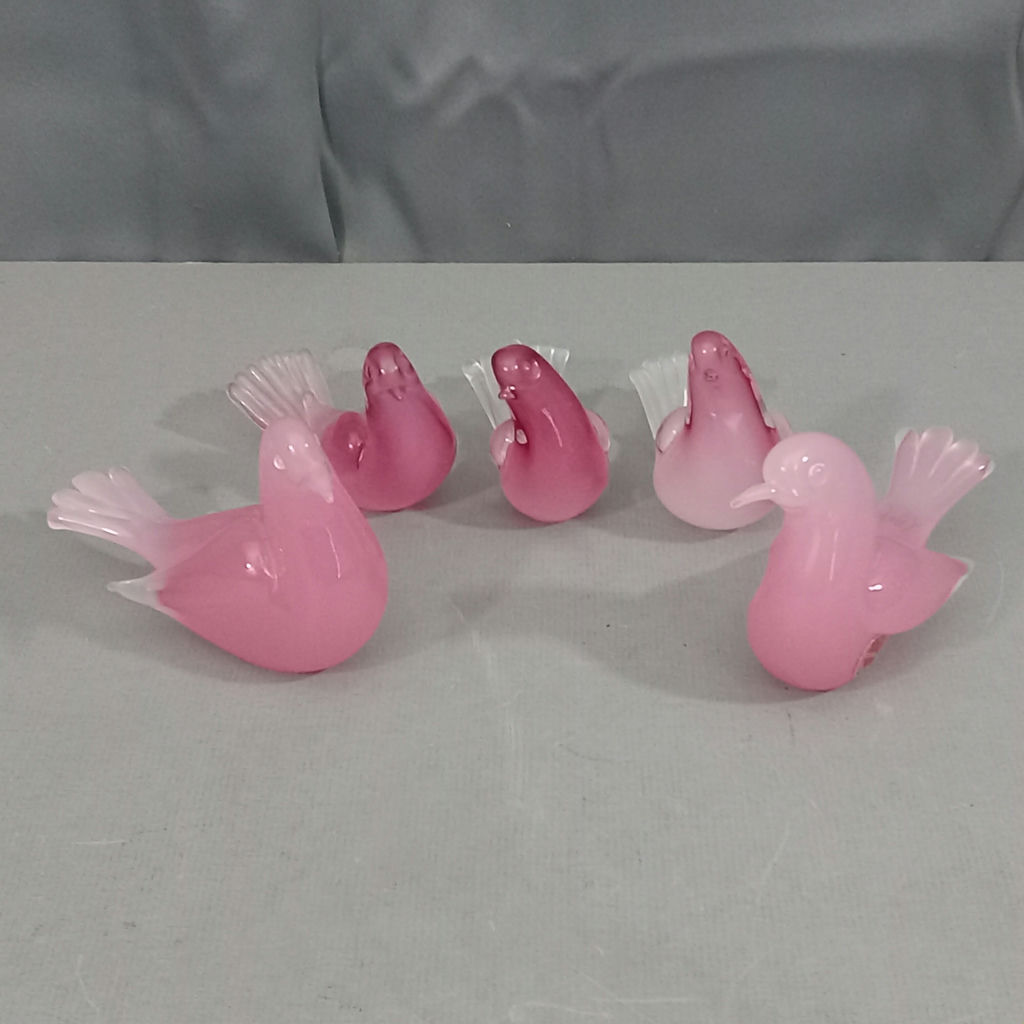 Vintage Murano Pink Glass Birds - image 1 of 9