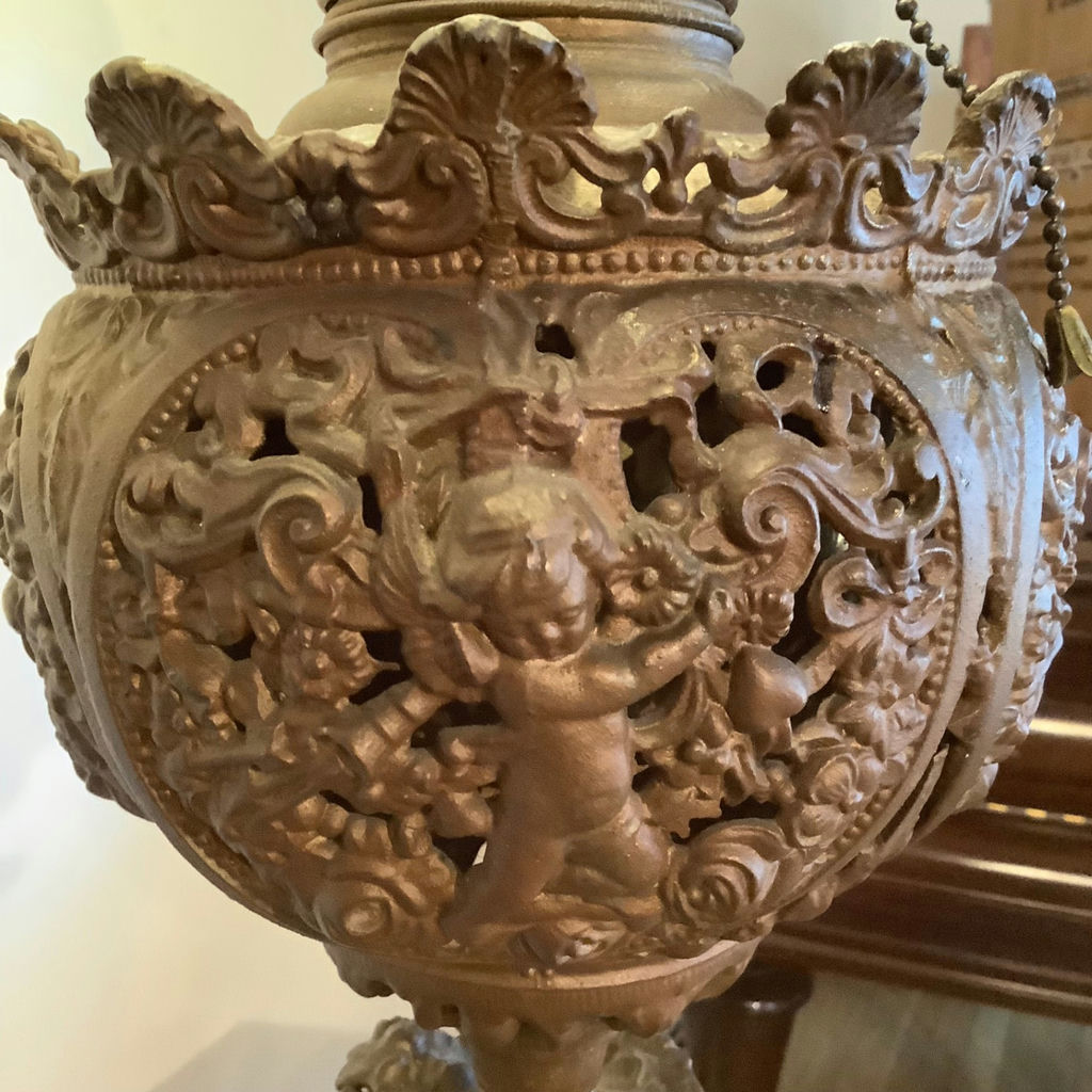 Antique Rococo Cherub Lamp - image 8 of 10