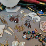 Vintage Costume Jewelry - thumbnail 9 of 12