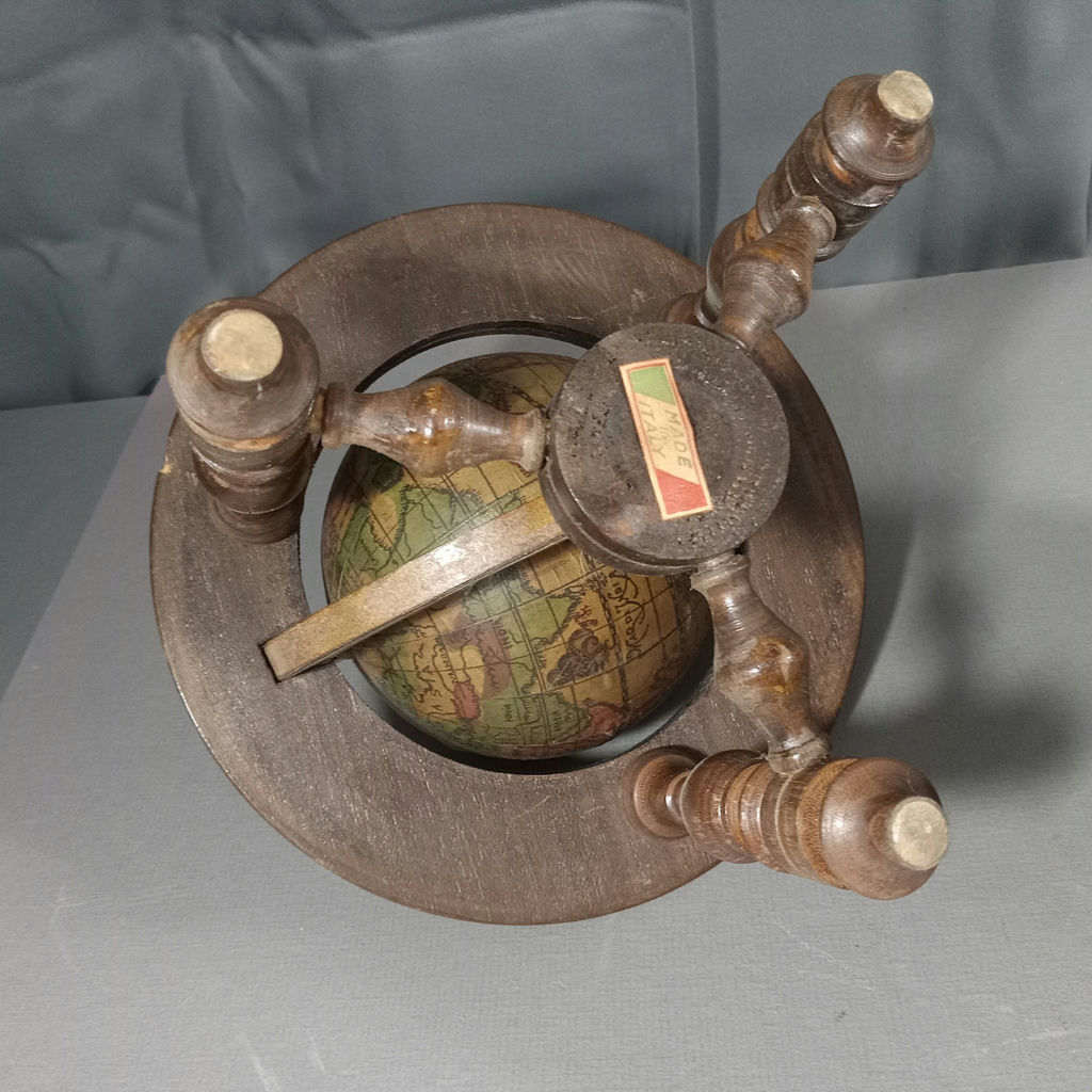 Globe Bookends, Paperweight, Marco Polo & Maps - image 4 of 19