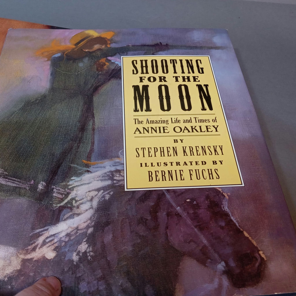 Books Illustrated & Signed by Bernie Fuchs - image 4 of 11