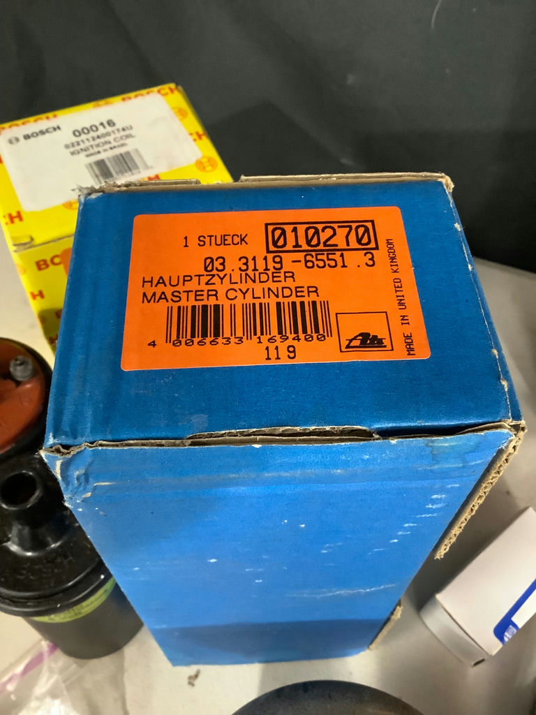 Porsche 356 Engine Block // P*72 686 - image 23 of 31