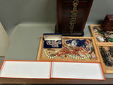 Costume Jewelry - thumbnail 6 of 8