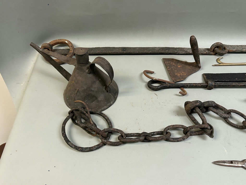 Antique Cast Iron-Steel Farm and Utility Items - image 4 of 6