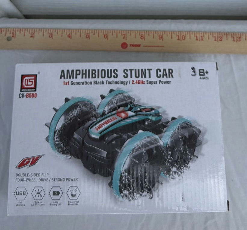Amphibious Stunt Car RC Toy Set - image 1 of 7