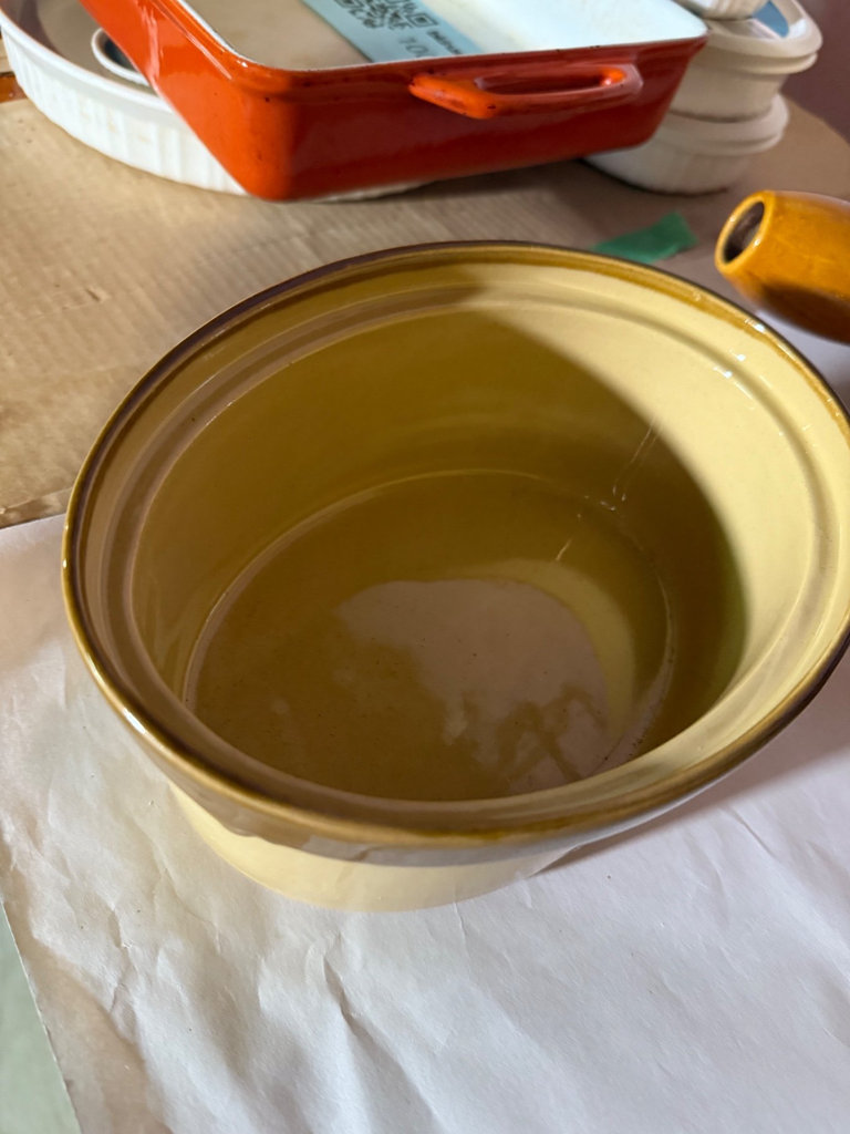 Vintage Stoneware Fondue Pot & Casserole - image 14 of 19