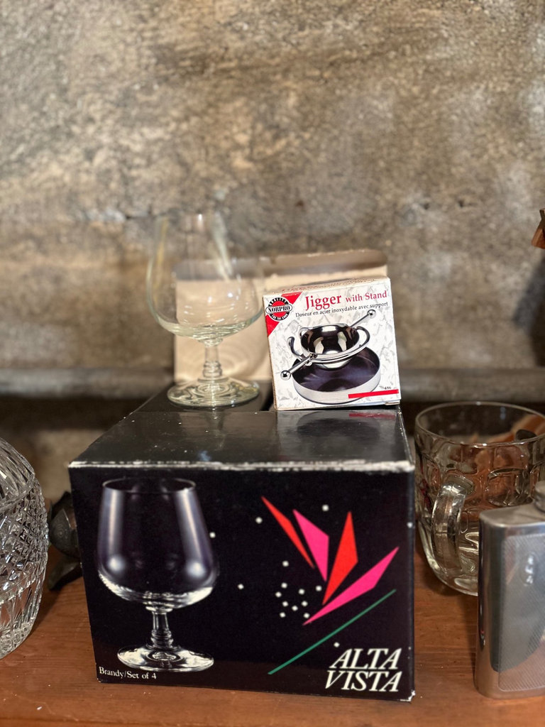 Vintage West Bend Penguin Ice Bucket & MCM Ruby Art Glass Ashtray & More - image 5 of 8