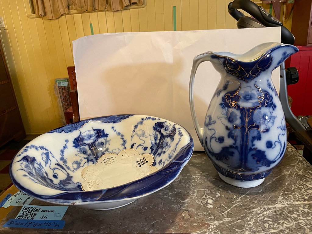 Antique Wash Jug & Basin w Gilt by Woods & Sons England - image 6 of 13