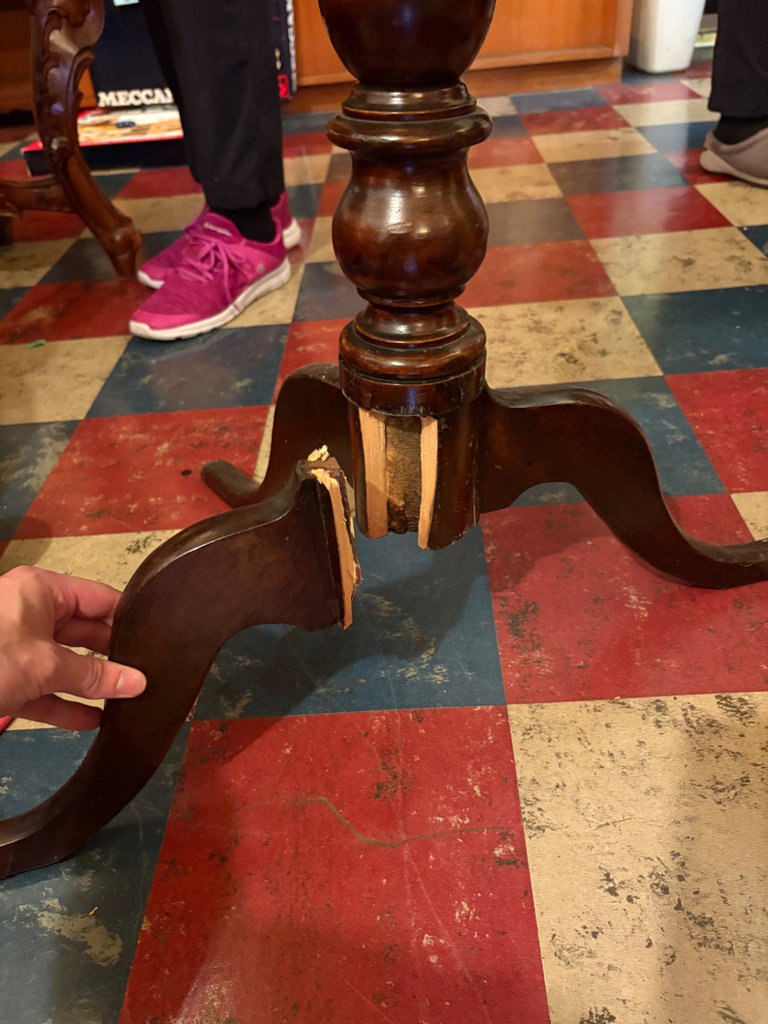 Pedestal wooden table with broken leg - image 5 of 8