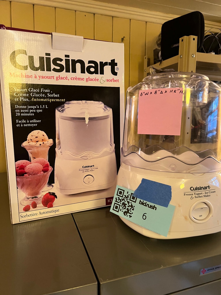 Cuisinart Frozen Yogurt, Ice Cream & Sorbet Maker with Box - image 1 of 6