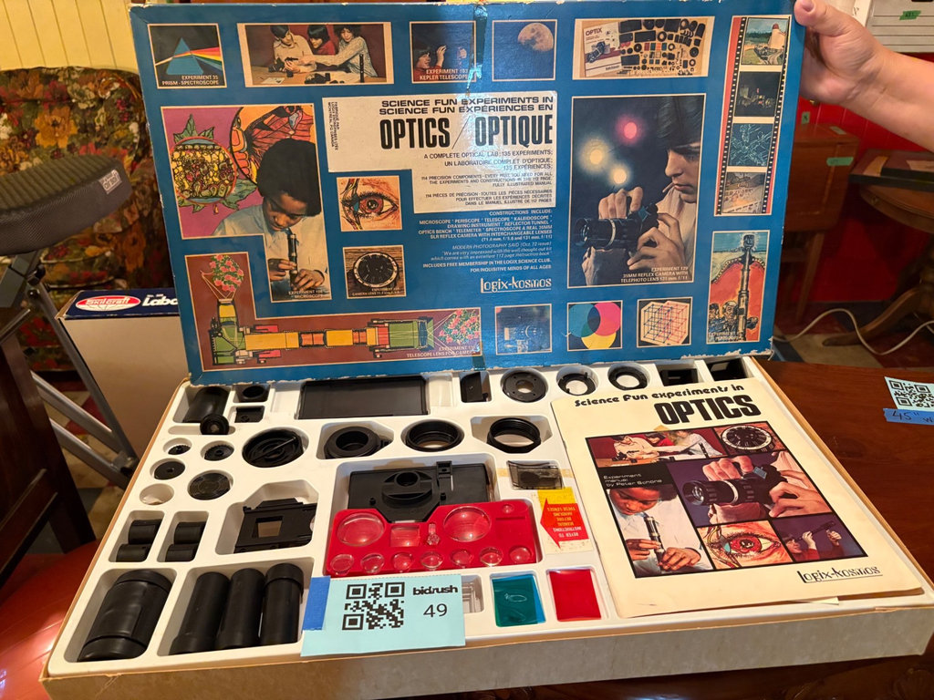 Vintage optics science kit with lenses and accessories - image 1 of 6