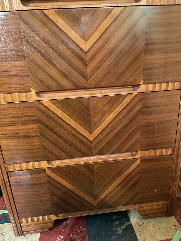 Four-drawer walnut dresser with chevron veneer - image 2 of 13