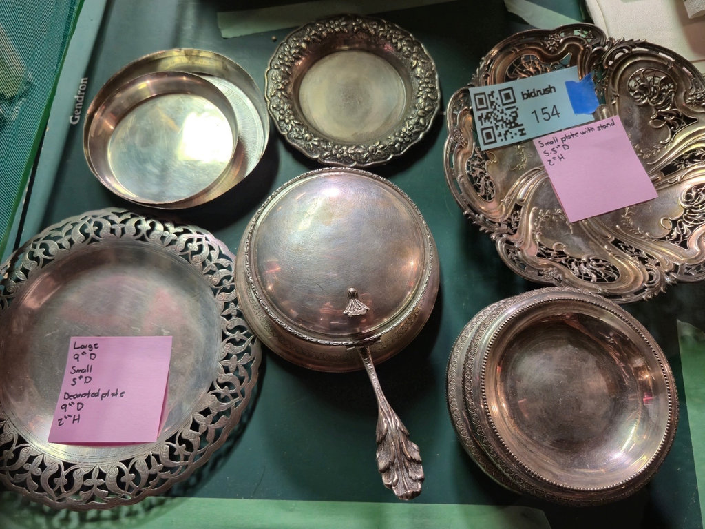 Ornate Silver-Plated Serving Dishes and Bowls - image 1 of 9