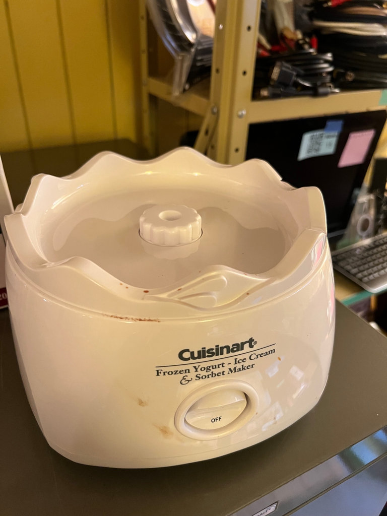 Cuisinart Frozen Yogurt, Ice Cream & Sorbet Maker with Box - image 5 of 6