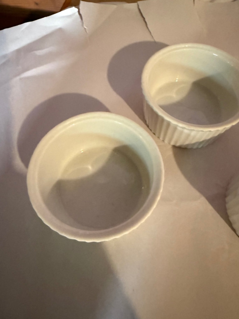 CorningWare French White bakeware set with ramekins - image 16 of 29
