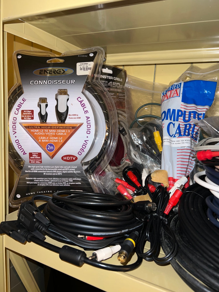 Assorted electronics and audio accessories - image 8 of 12