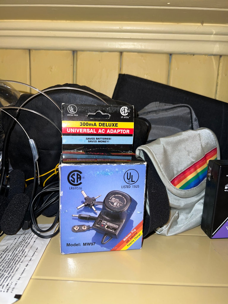 Assorted electronics and audio accessories - image 4 of 12