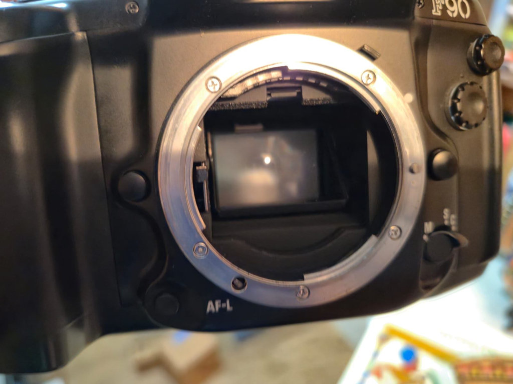 Nikon F90 film SLR camera with 35-135mm AF NIKKOR lens - image 5 of 5