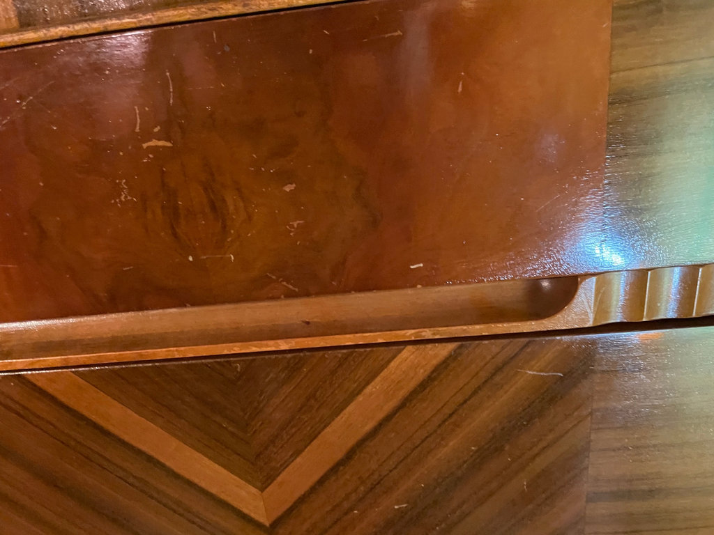 Four-drawer walnut dresser with chevron veneer - image 6 of 13