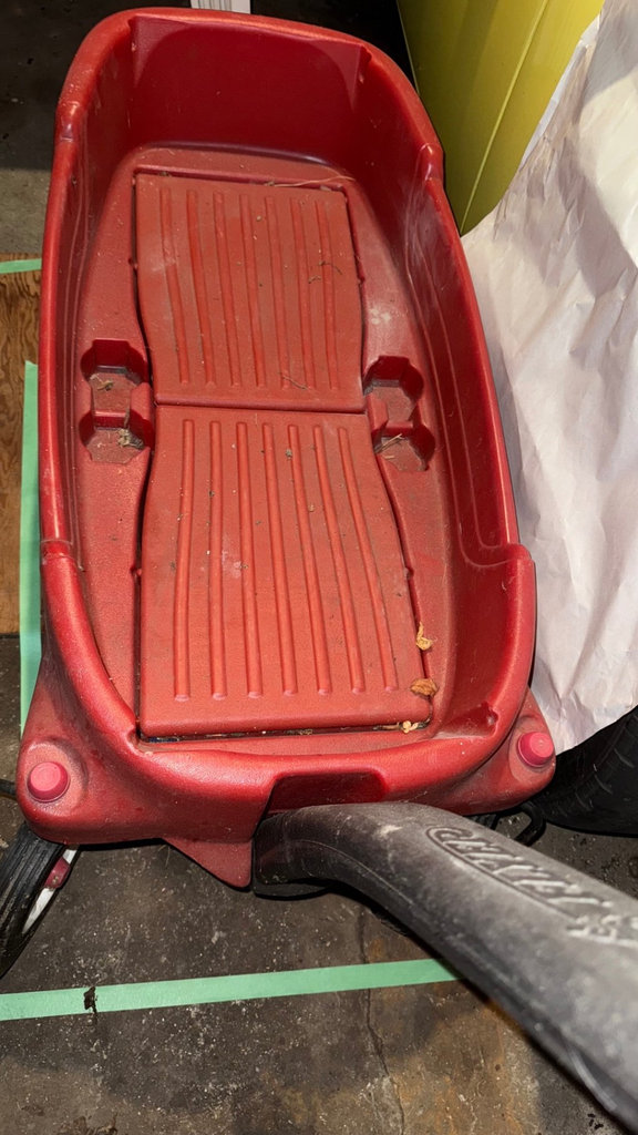 Radio Flyer red wagon - image 2 of 3