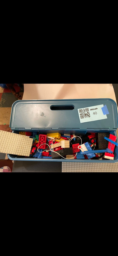 Assorted Vintage 1974 LEGO bricks and accessories in blue storage tub - image 2 of 8