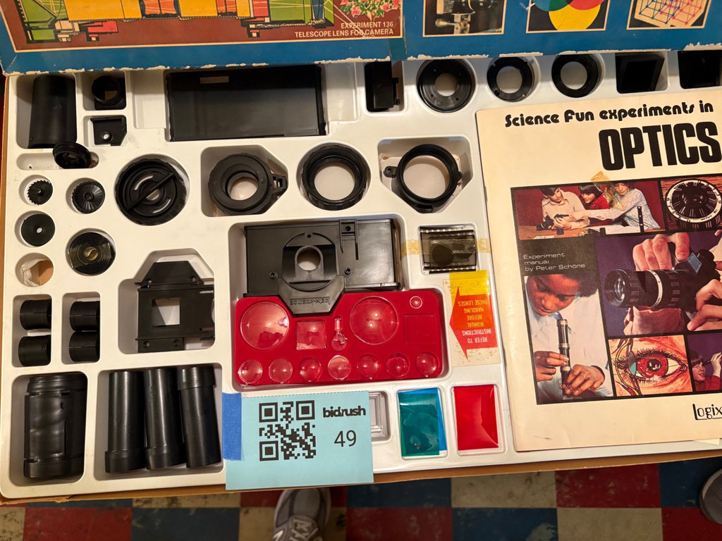 Vintage optics science kit with lenses and accessories - image 2 of 6