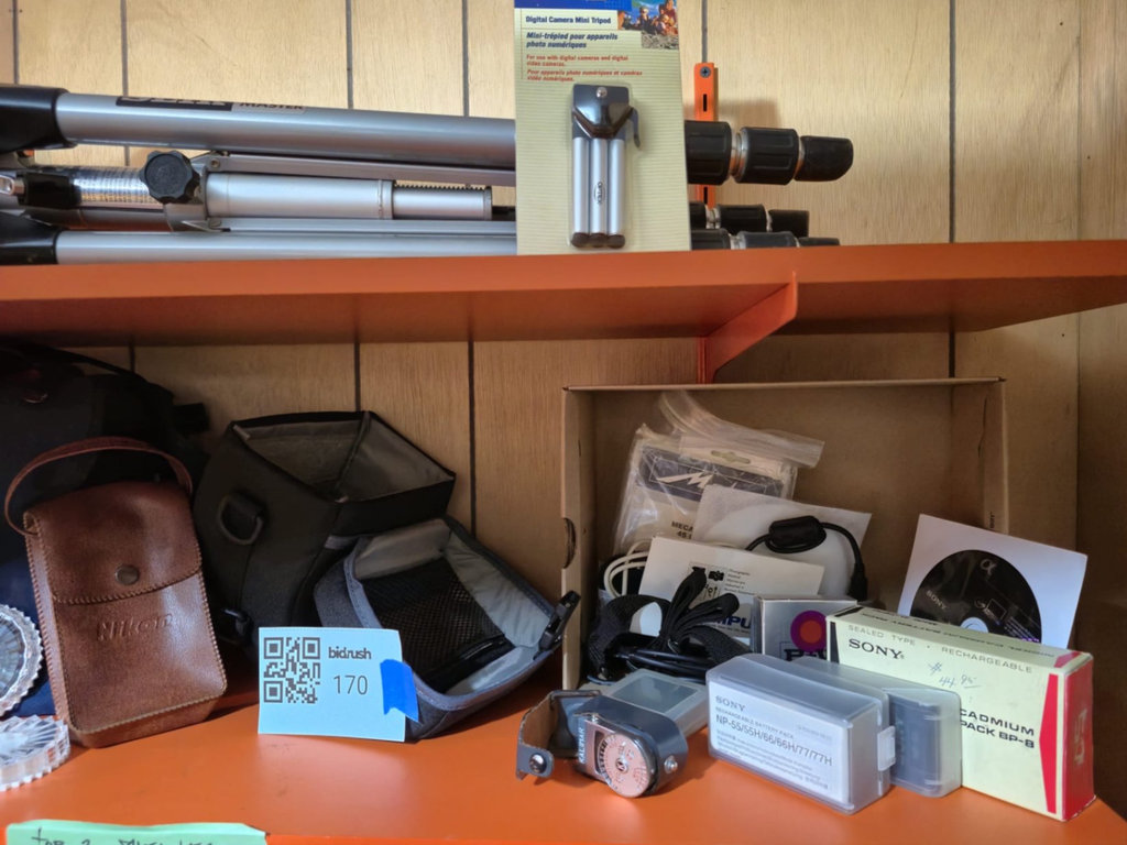 Camera lens filters and Lowepro bag - image 3 of 6