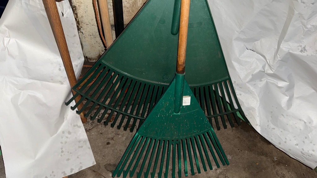 Assorted garden tools and rakes - image 3 of 5