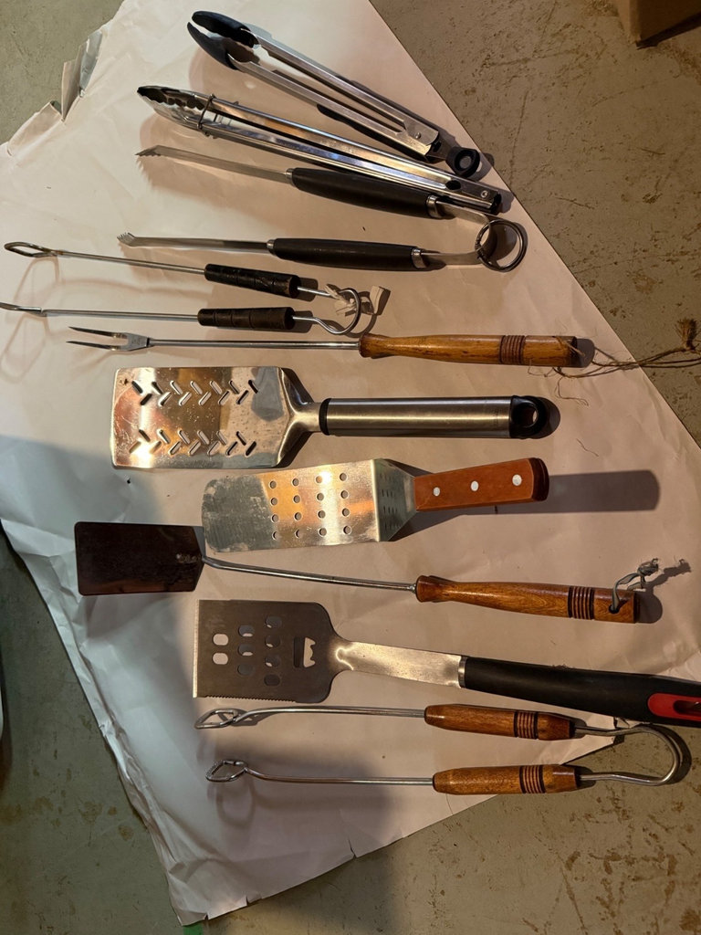 Assorted BBQ grilling tools and racks - image 5 of 6