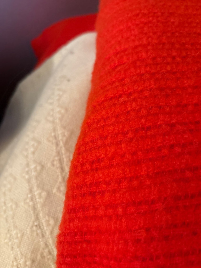 Patchwork quilts and decorative cushions - image 3 of 9
