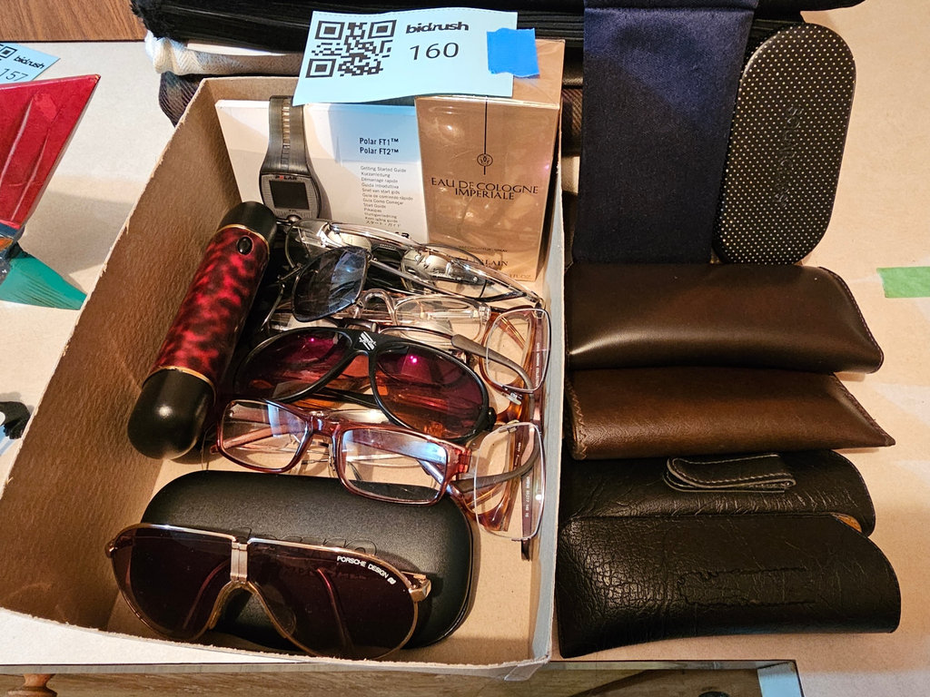 Assorted sunglasses and eyeglasses with cases - image 6 of 7