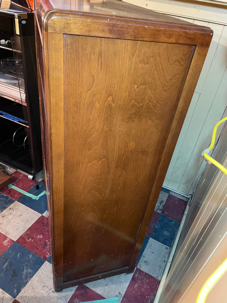 Four-drawer walnut dresser with chevron veneer - image 12 of 13