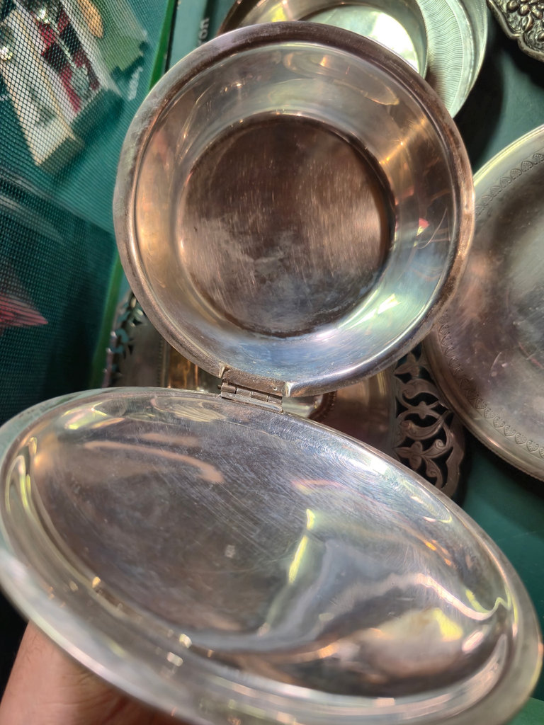 Ornate Silver-Plated Serving Dishes and Bowls - image 5 of 9