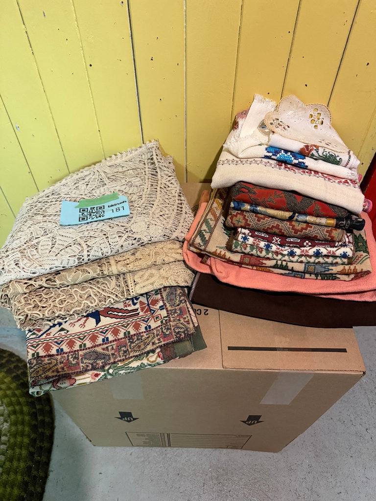 Assorted vintage textiles and a brown zippered pouch - image 1 of 14