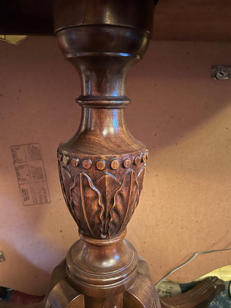 Antique four-legged Pedestal Duncan Phyfe-style Dining Table - image 10 of 10