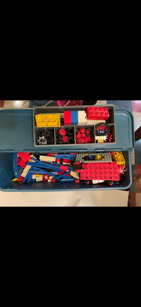 Assorted Vintage 1974 LEGO bricks and accessories in blue storage tub - image 1 of 8