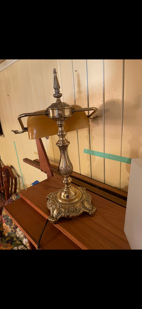 Vintage bankers table lamp with amber shade and frosted shade lamp - image 7 of 11