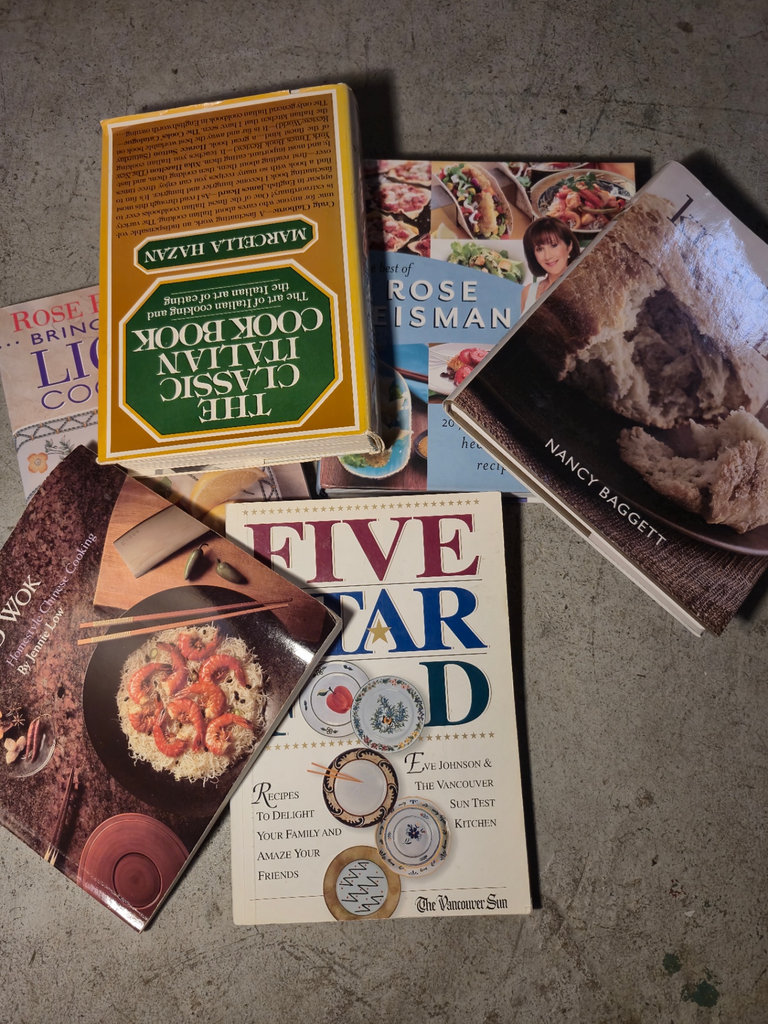 Cookbooks and Fitness Books Collection - image 1 of 2