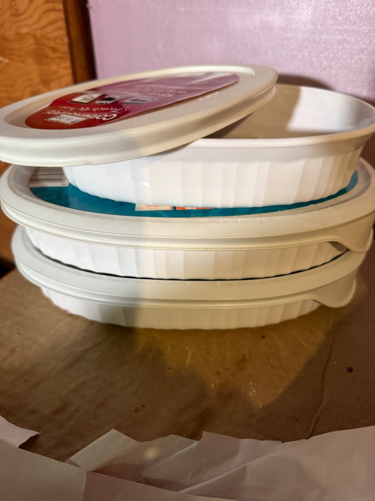 CorningWare French White bakeware set with ramekins - image 4 of 29