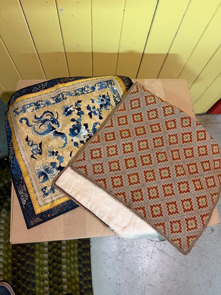 Assorted vintage textiles and a brown zippered pouch - image 13 of 14