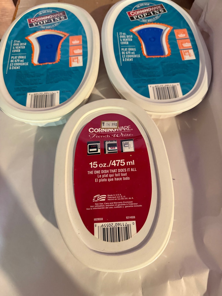 CorningWare French White bakeware set with ramekins - image 19 of 29