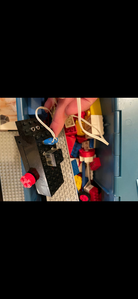 Assorted Vintage 1974 LEGO bricks and accessories in blue storage tub - image 6 of 8