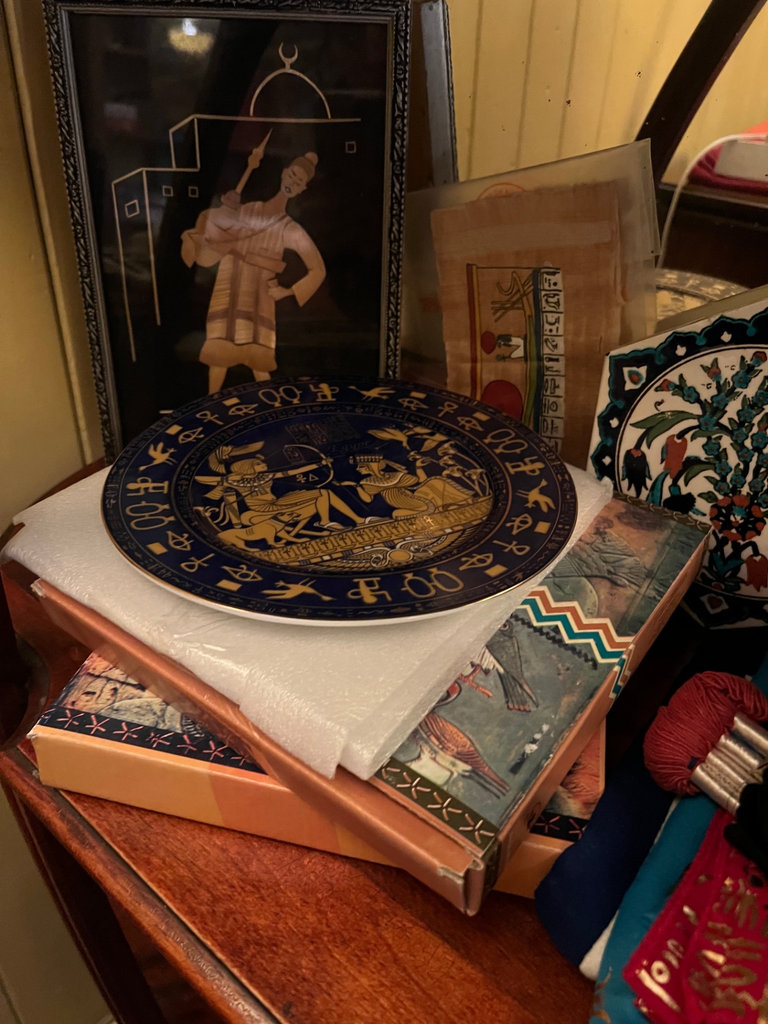 Egyptian-themed decorative art and artifacts - image 5 of 14