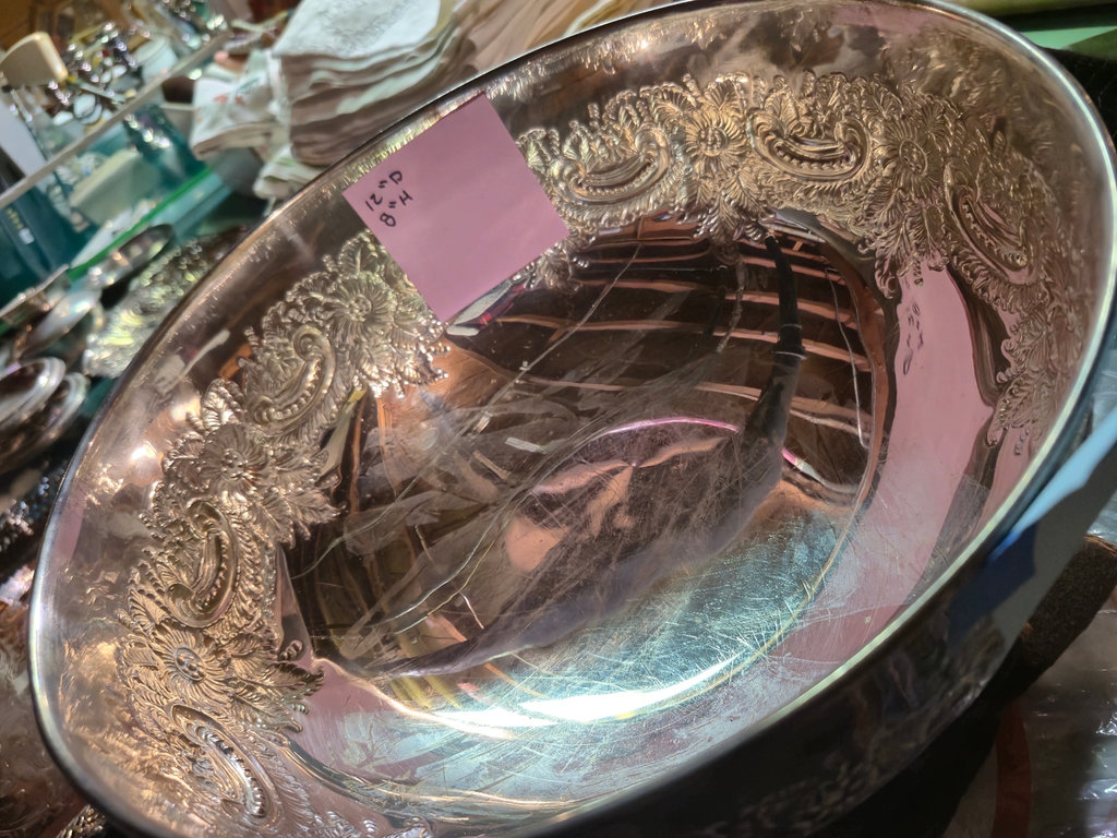 Silver plate engraved compote bowl on a pedestal - image 3 of 4