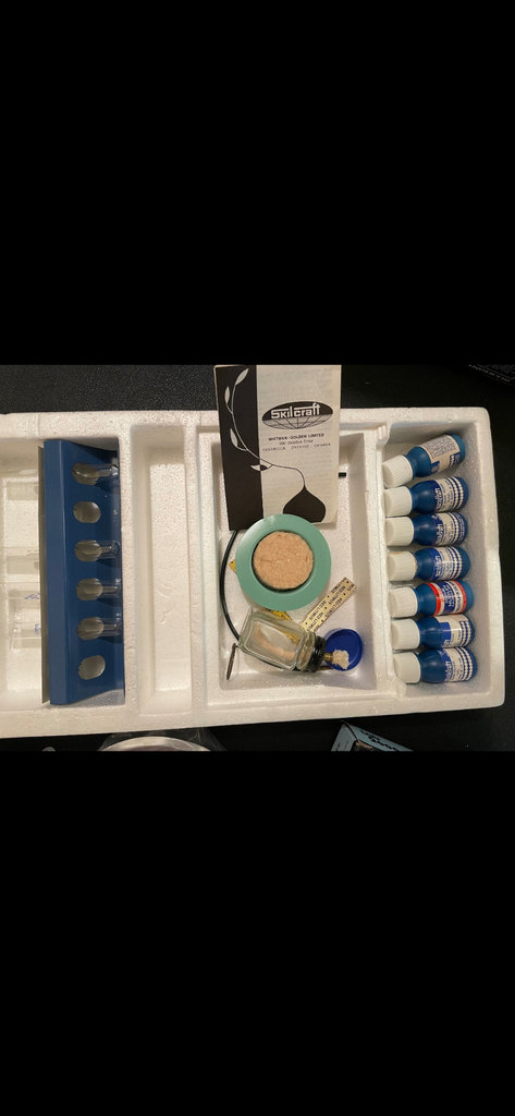 Vintage Chemistry Lab Kit and more - image 4 of 7