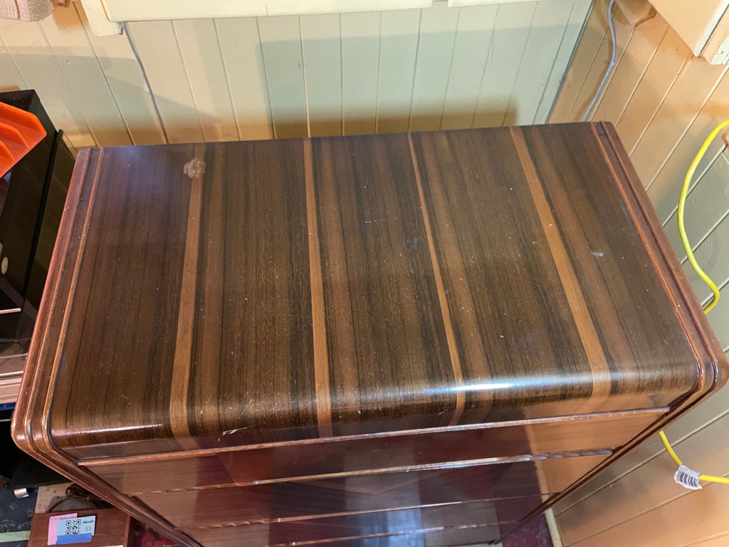 Four-drawer walnut dresser with chevron veneer - image 3 of 13