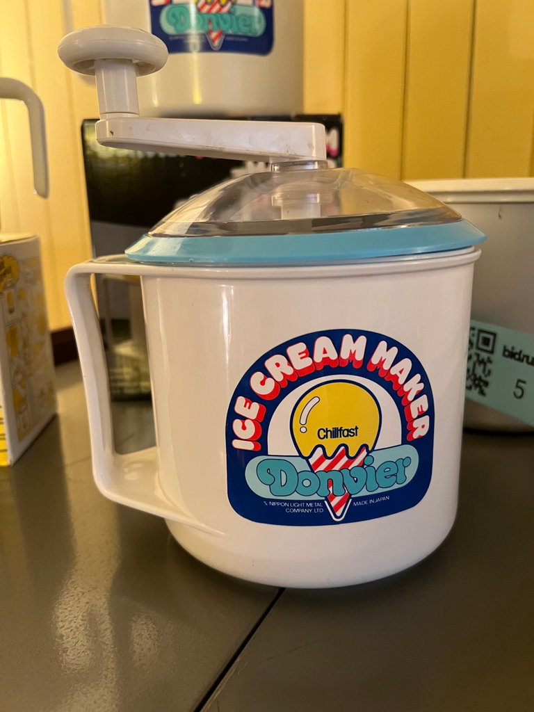 Donvier Ice Cream Maker collection with accessories - image 9 of 10
