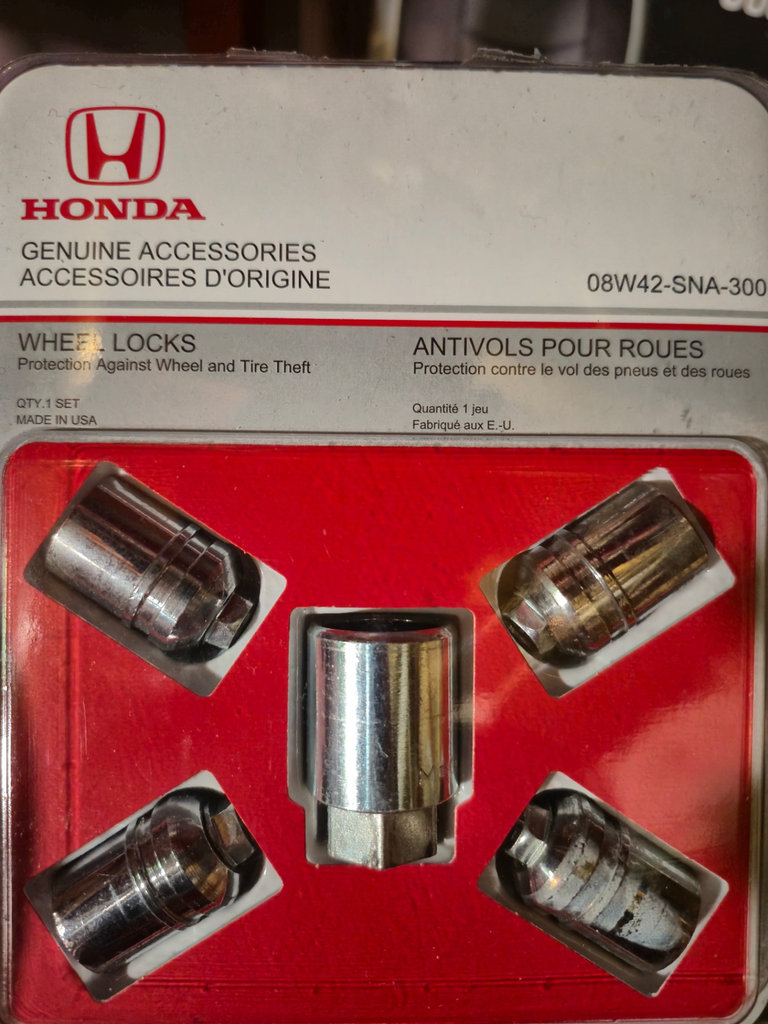 Automotive accessories and maintenance tools - image 4 of 8