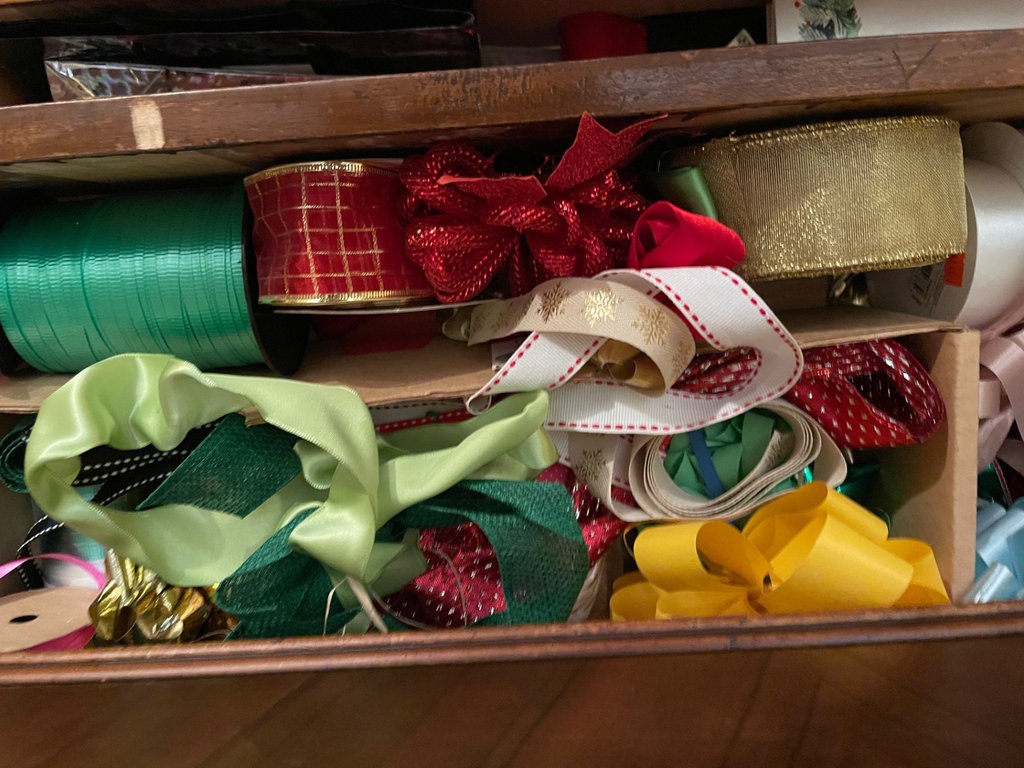 Assorted Gift bags, ribbons and Wrapping Supplies - image 2 of 6