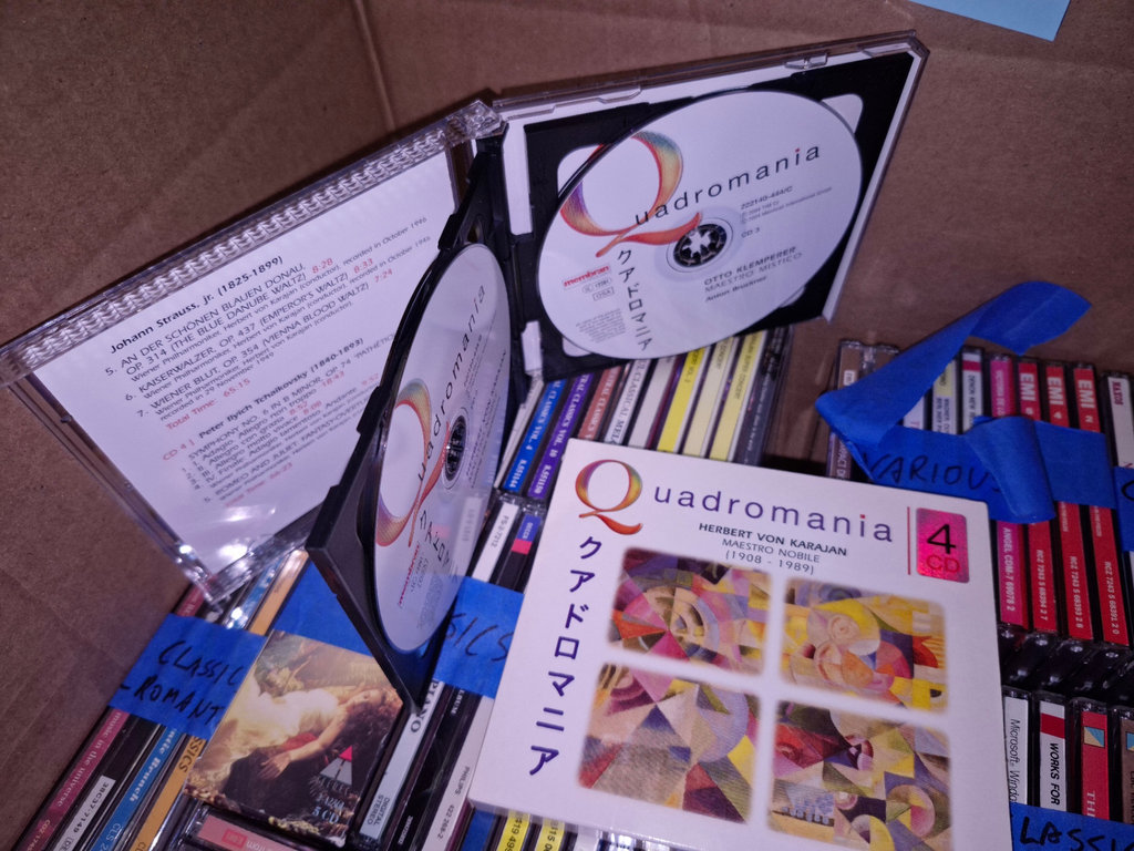 Boxed collection of classical music CDs with Quadromania set - image 1 of 2